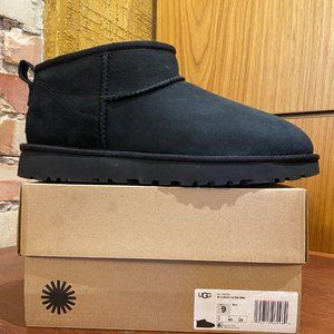 UGG W's Classic Ultra Mini Black Size: 9 NEW IN BOX!!!
